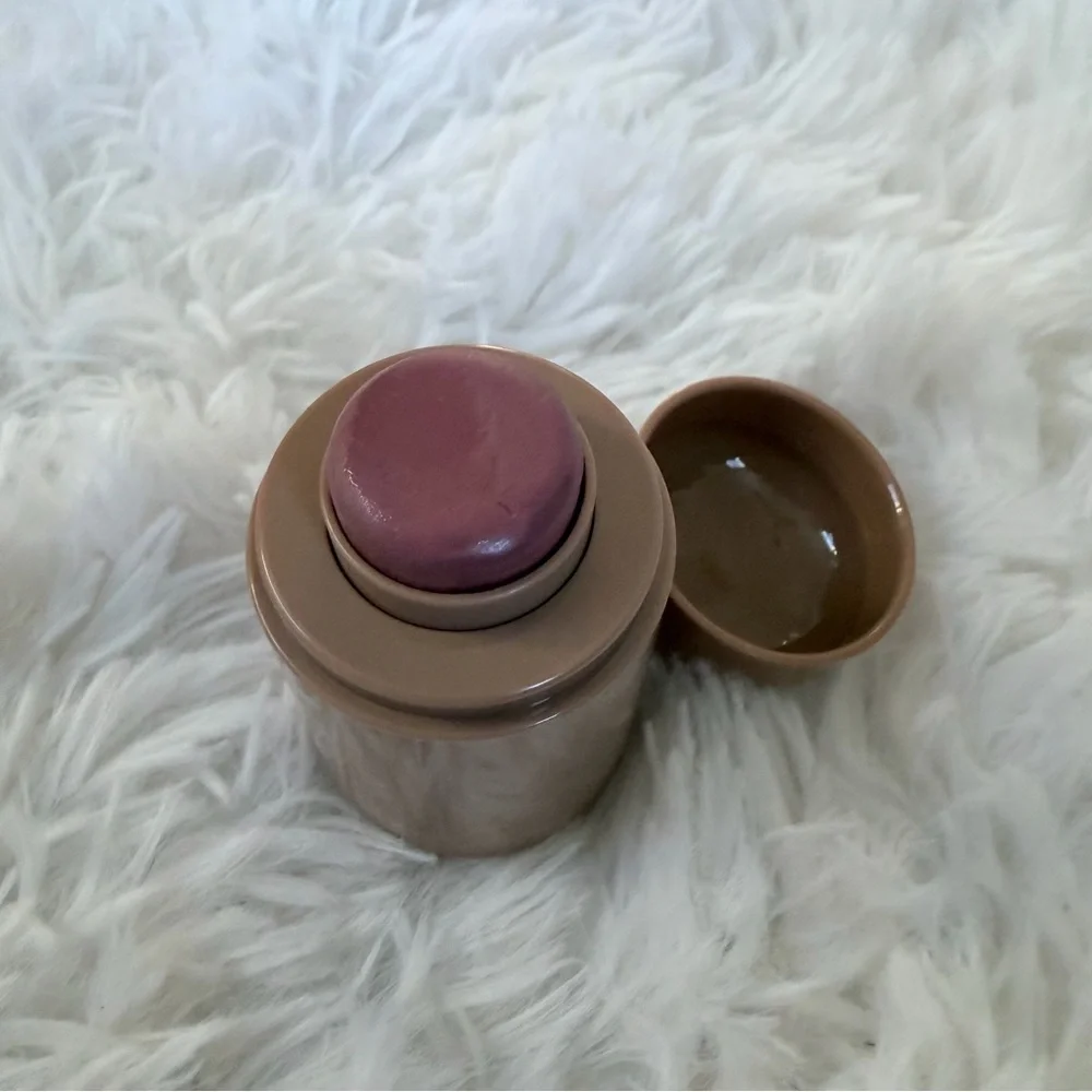 Rhode Pocket Blush in Sleepy Girl - Picture 3 of 4